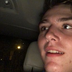 Meet your Posher, Adrian